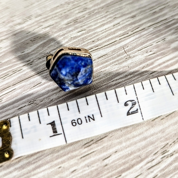 Lapis Lazuli Hexagon Stone and Brass Earrings - Picture 4 of 6